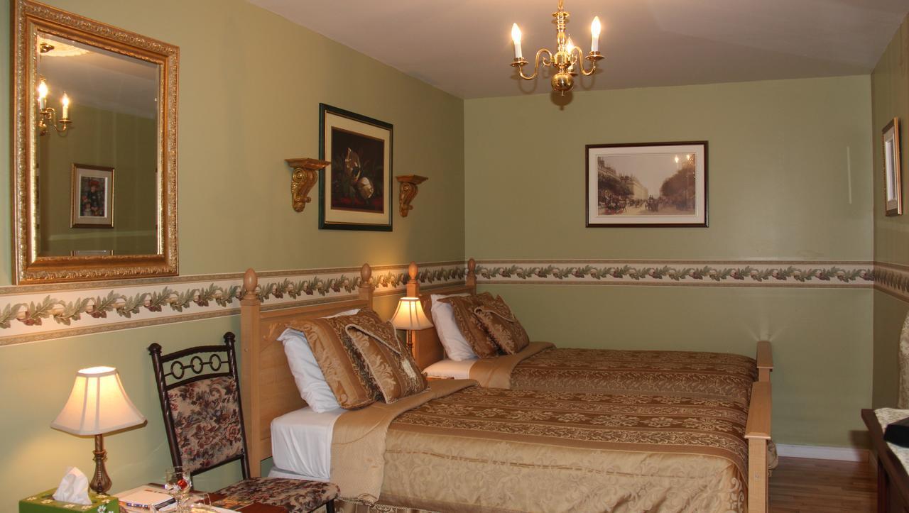 Arkadia Eastman B&B Экстерьер фото