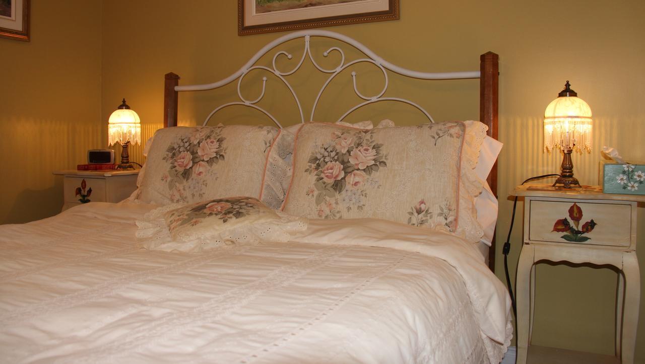 Arkadia Eastman B&B Экстерьер фото