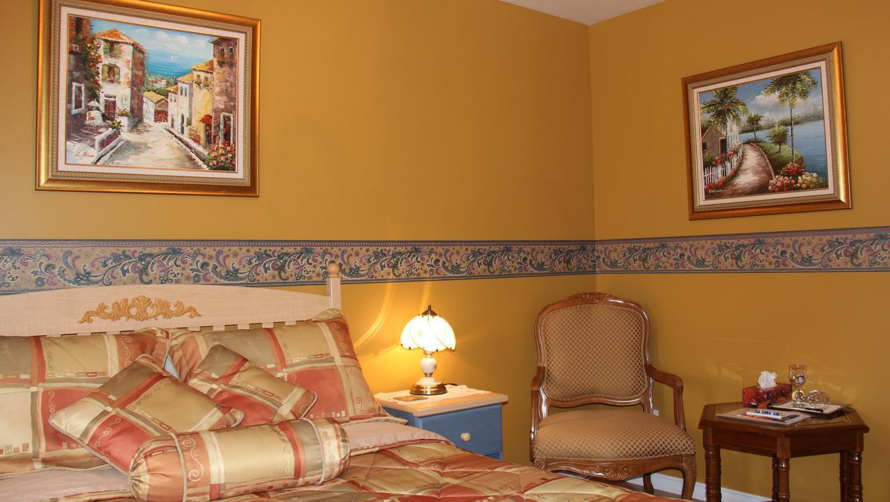 Arkadia Eastman B&B Экстерьер фото